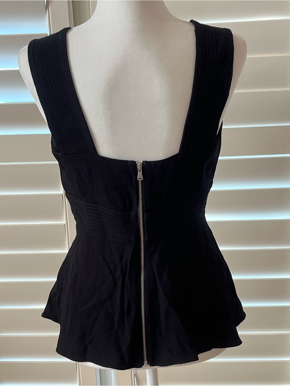 Trouvé black sleeveless top S - Picture 6 of 6
